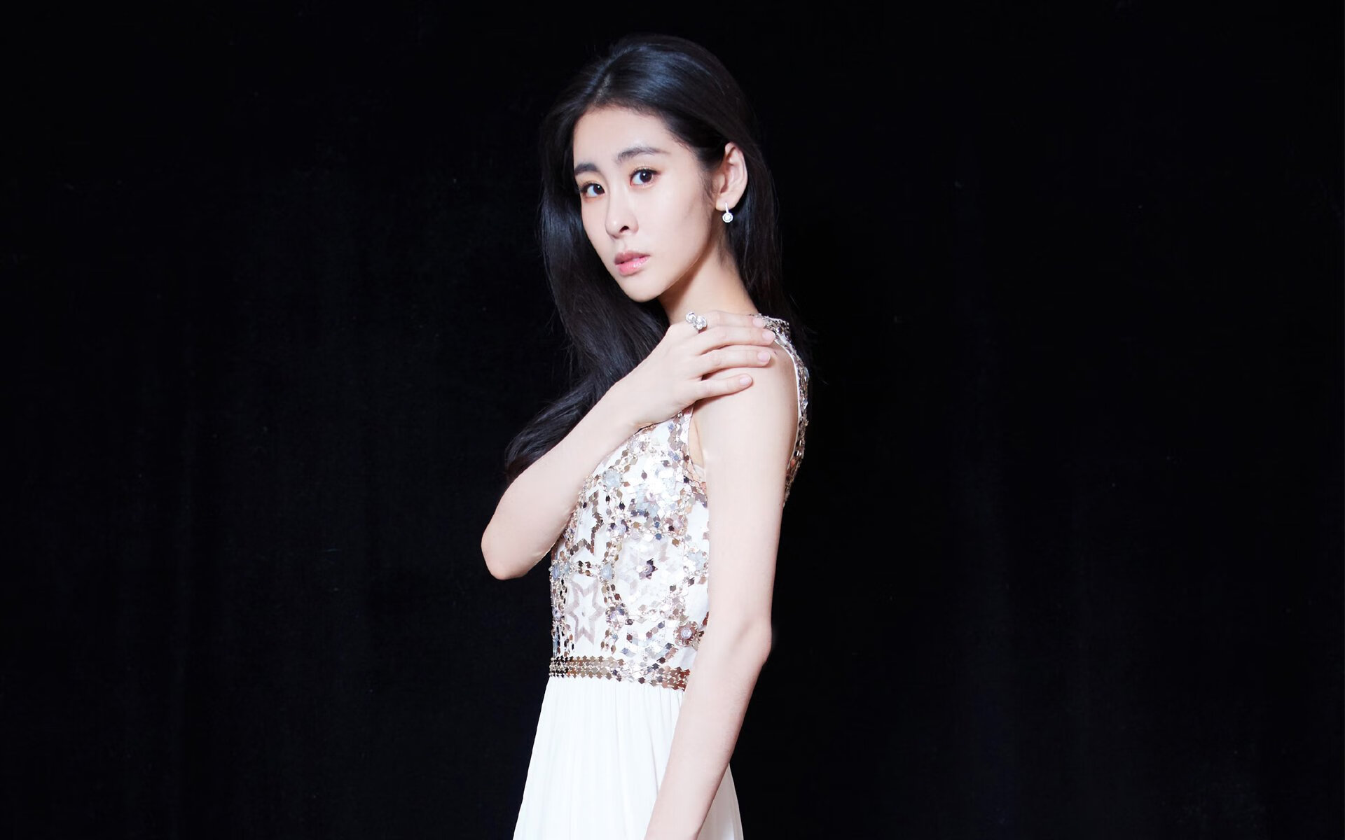 Bsports在线平台-中国队仰泳开局慢热 澳队迅速拉开，中国仰泳选手